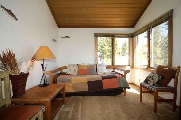 Hotel Mountainback at Mammoth (Mammoth Lakes)